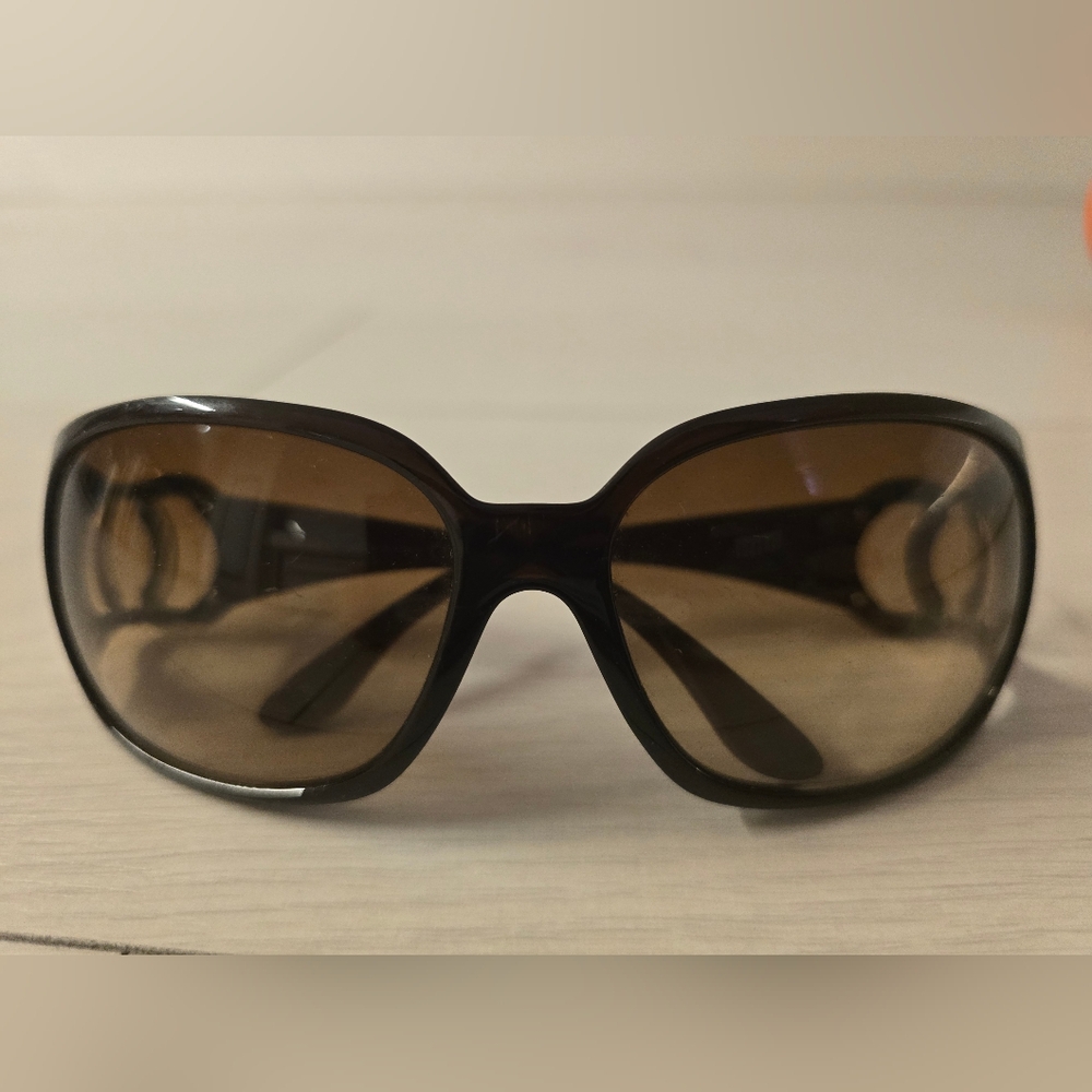 Chanel Elegant Brown Sunglasses